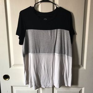 Tricolored Short Sleeved Top